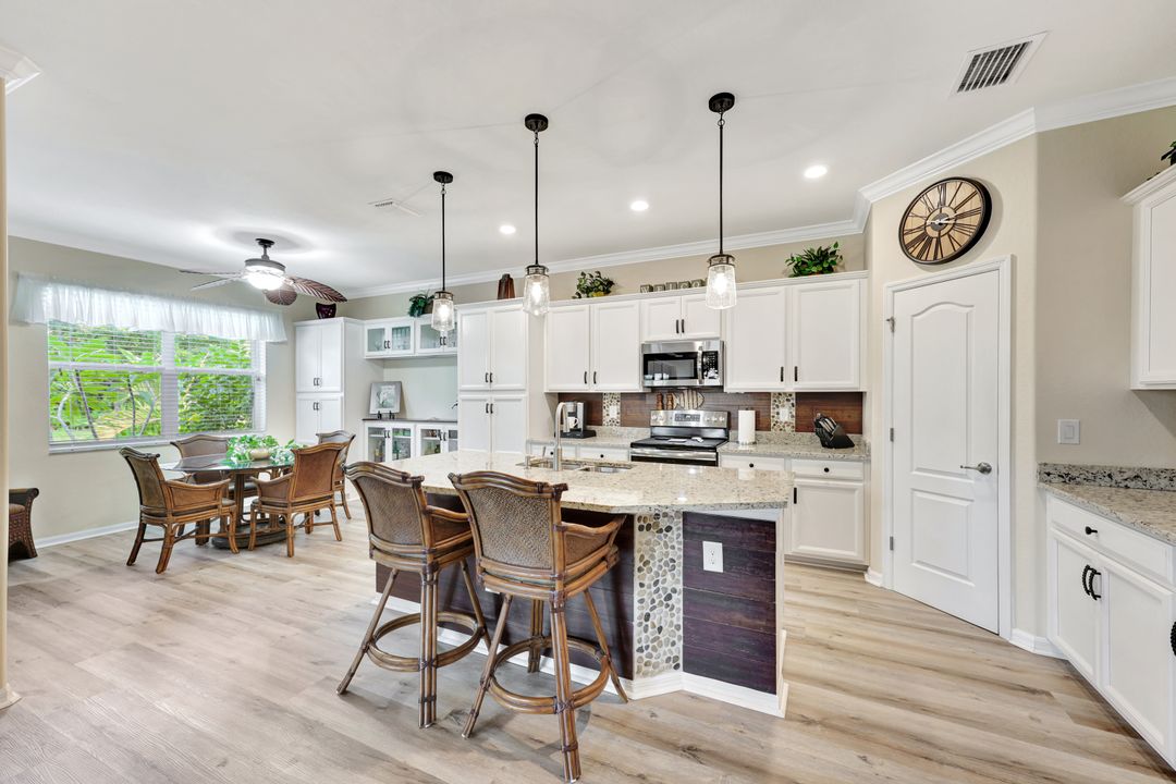 10394 Prato Dr, Fort Myers, FL 33913