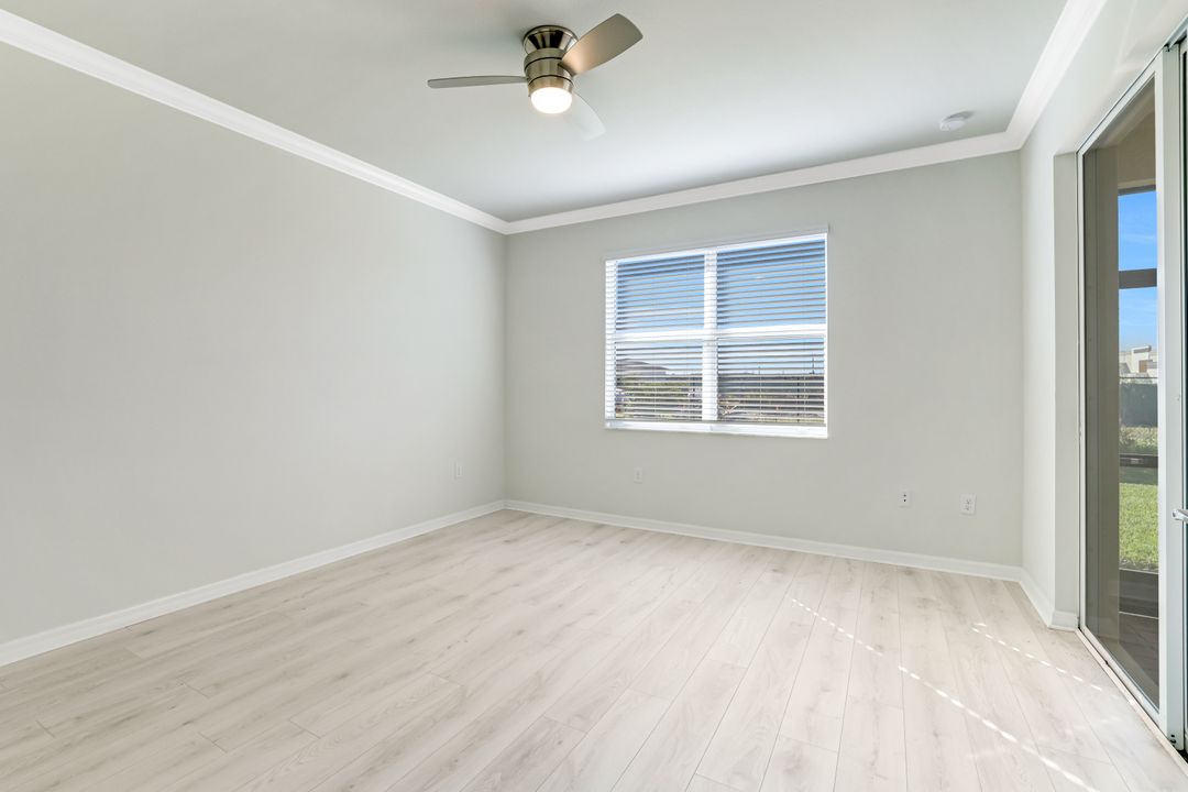 1750 Alameda Dr, Naples, FL 34120