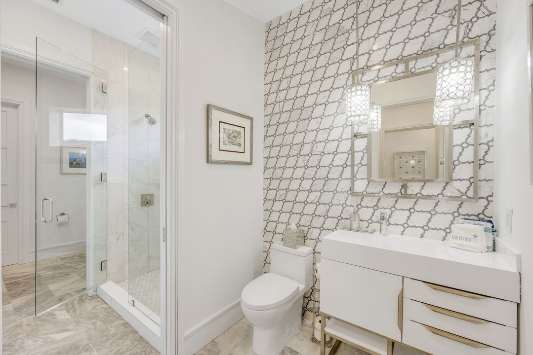 309 Neapolitan Way, Naples, FL 34103