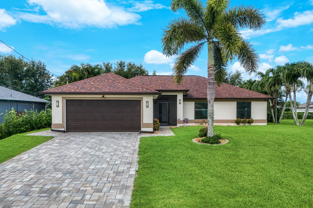 1900 SW 10th Terrace, Cape Coral, FL 33991