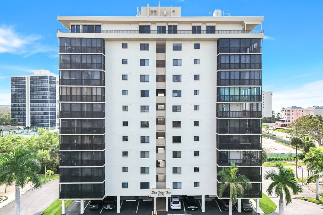 26171 Hickory Blvd #8B, Bonita Springs, FL 34134