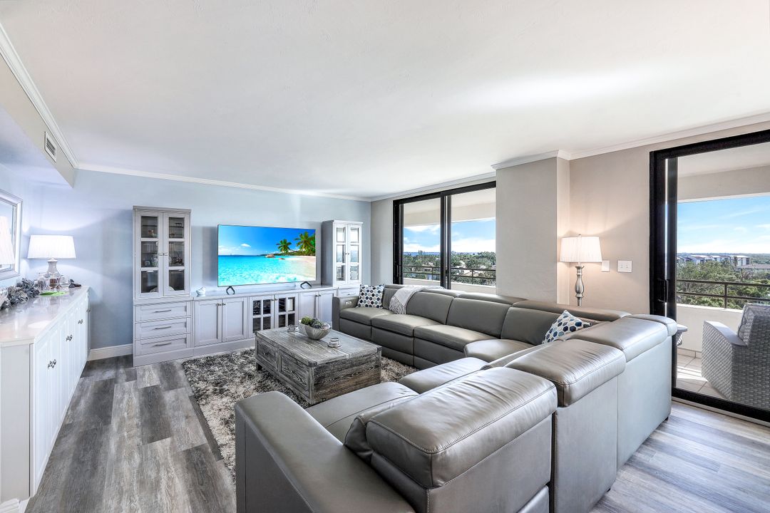 5260 S Landings Dr #809, Fort Myers, FL 33919