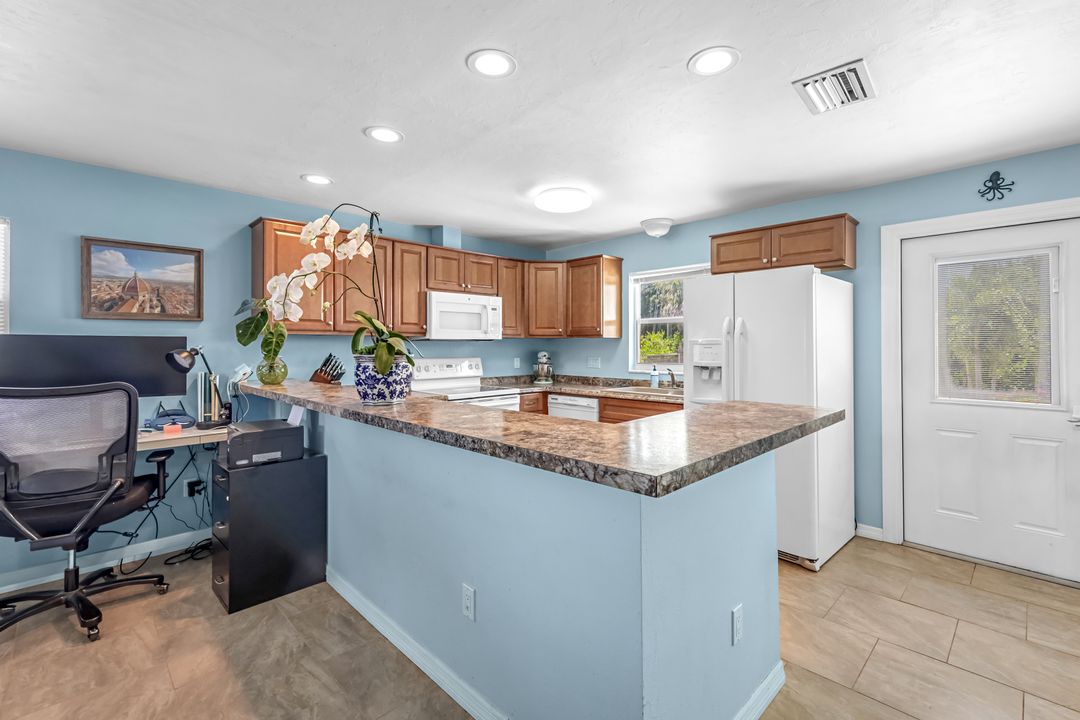1881 N Evalena Ln, North Fort Myers, FL 33917