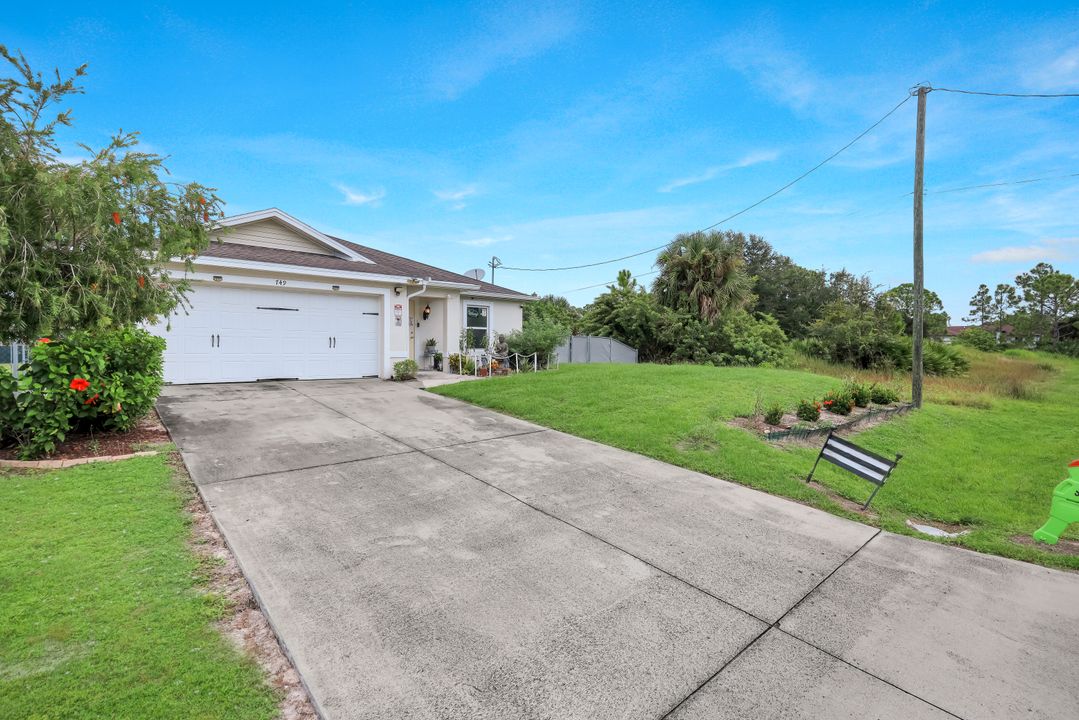 749 Chemstrand St E, Lehigh Acres, FL 33974