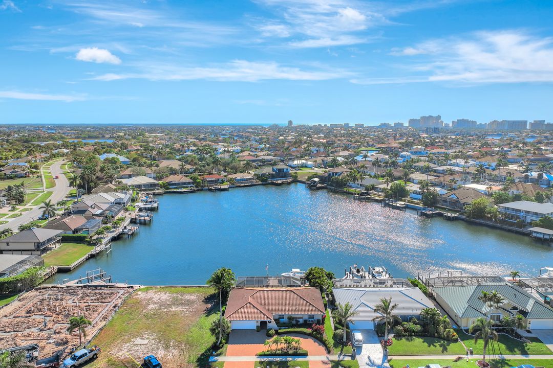 1235 Shenandoah Ct, Marco Island, FL 34145