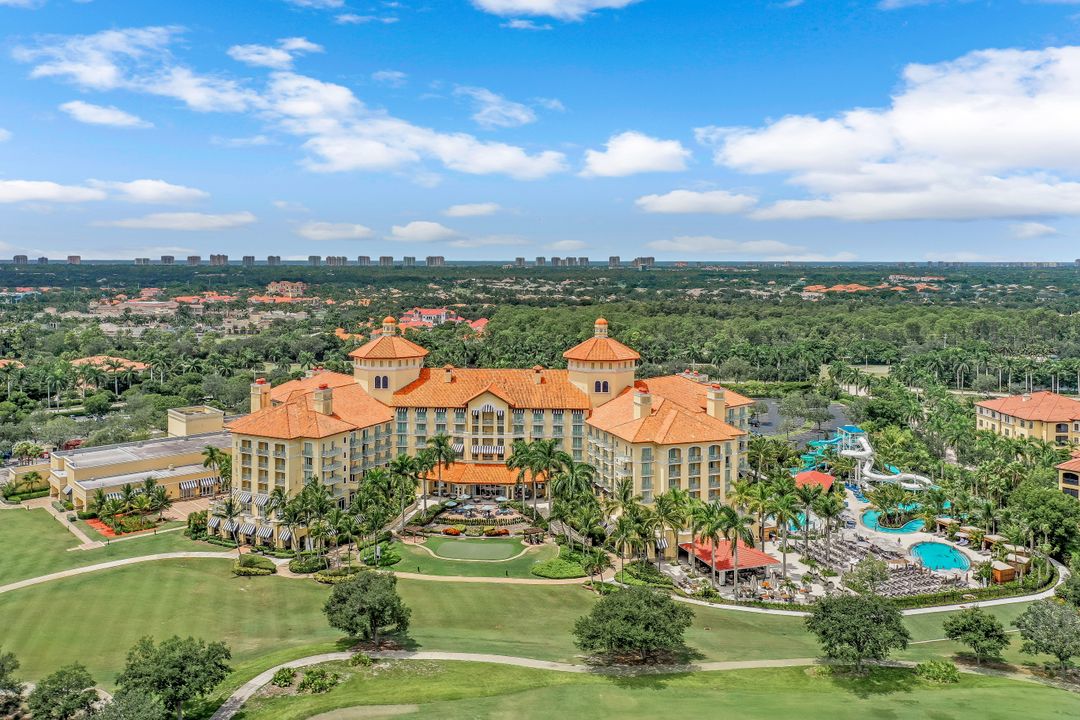 2626 Bolero Dr, Naples, FL 34109