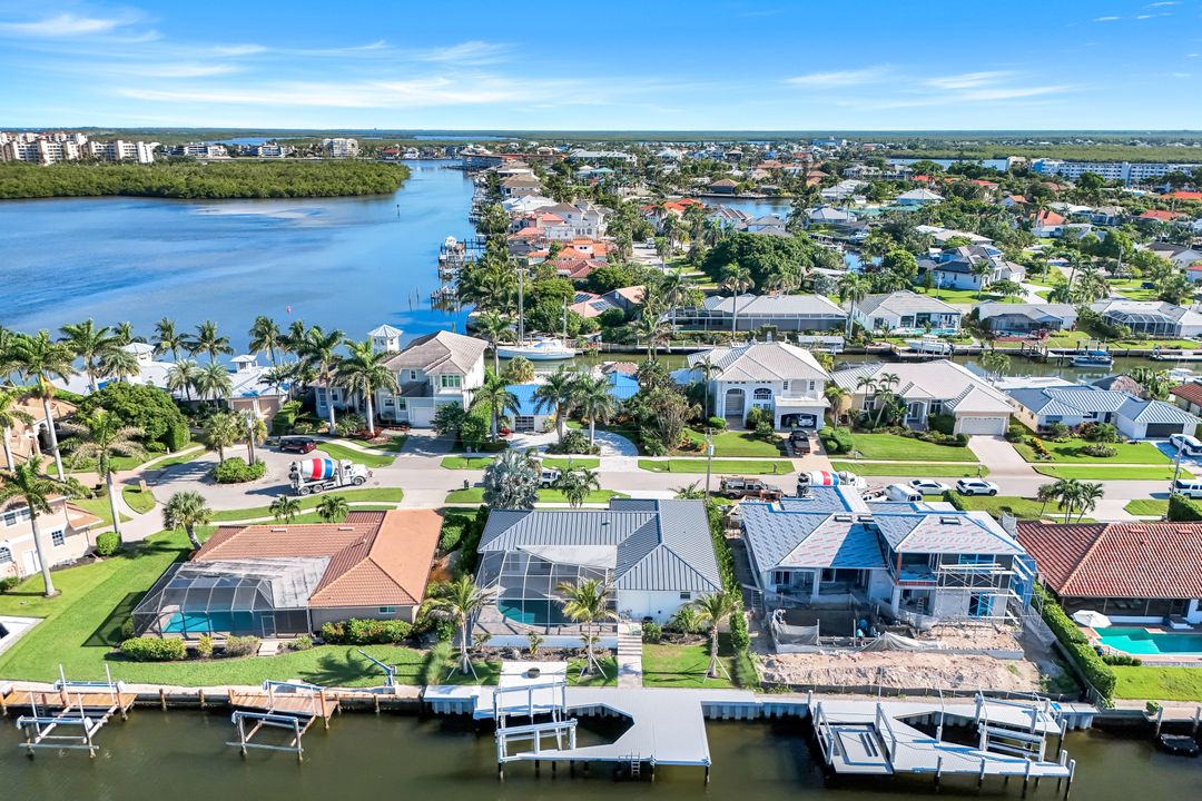 819 Perrine Ct, Marco Island, FL 34145