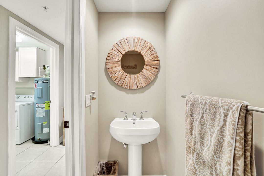 1065 Borghese Ln #304, Naples, FL 34114