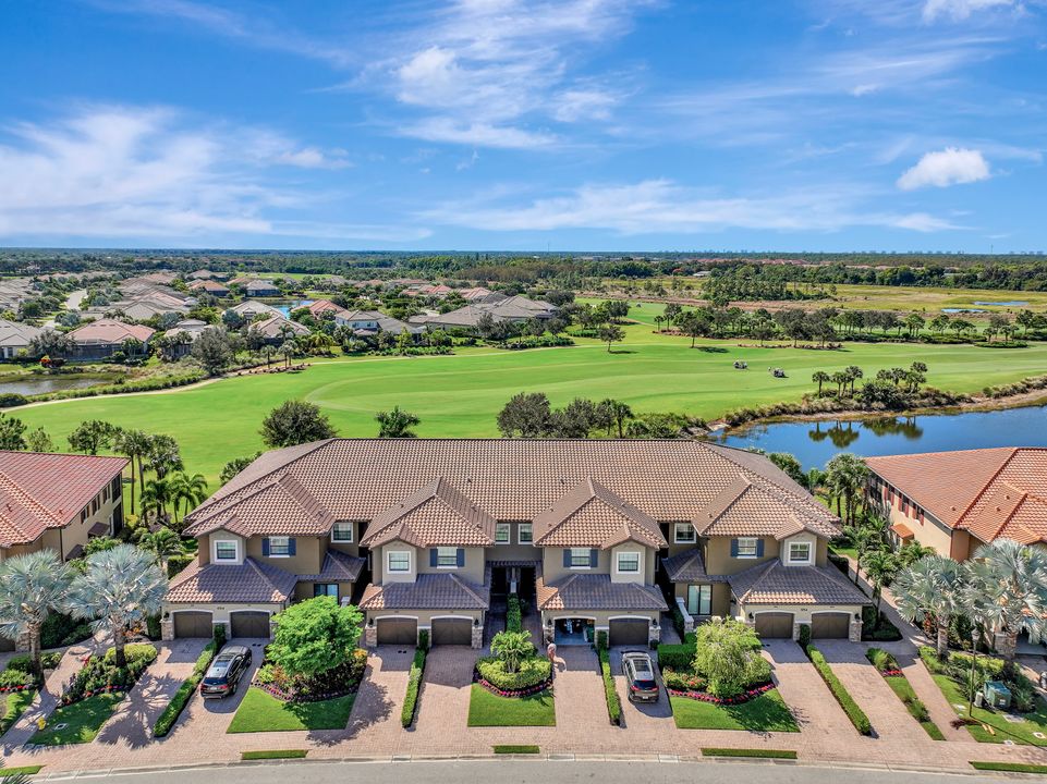 8764 Bellano Ct Unit 204, Naples, FL 34119