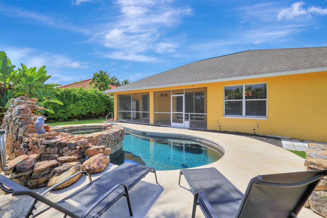 4200 29th Pl SW, Naples, FL 34116