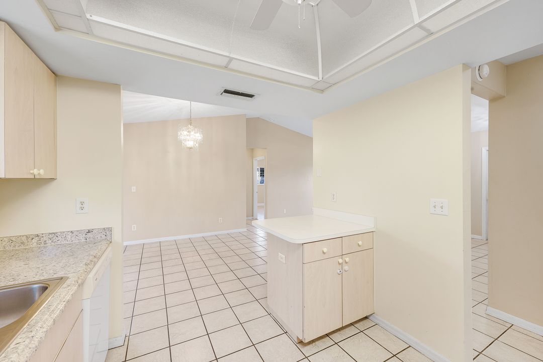 167 SE 21st Terrace, Cape Coral, FL 33990