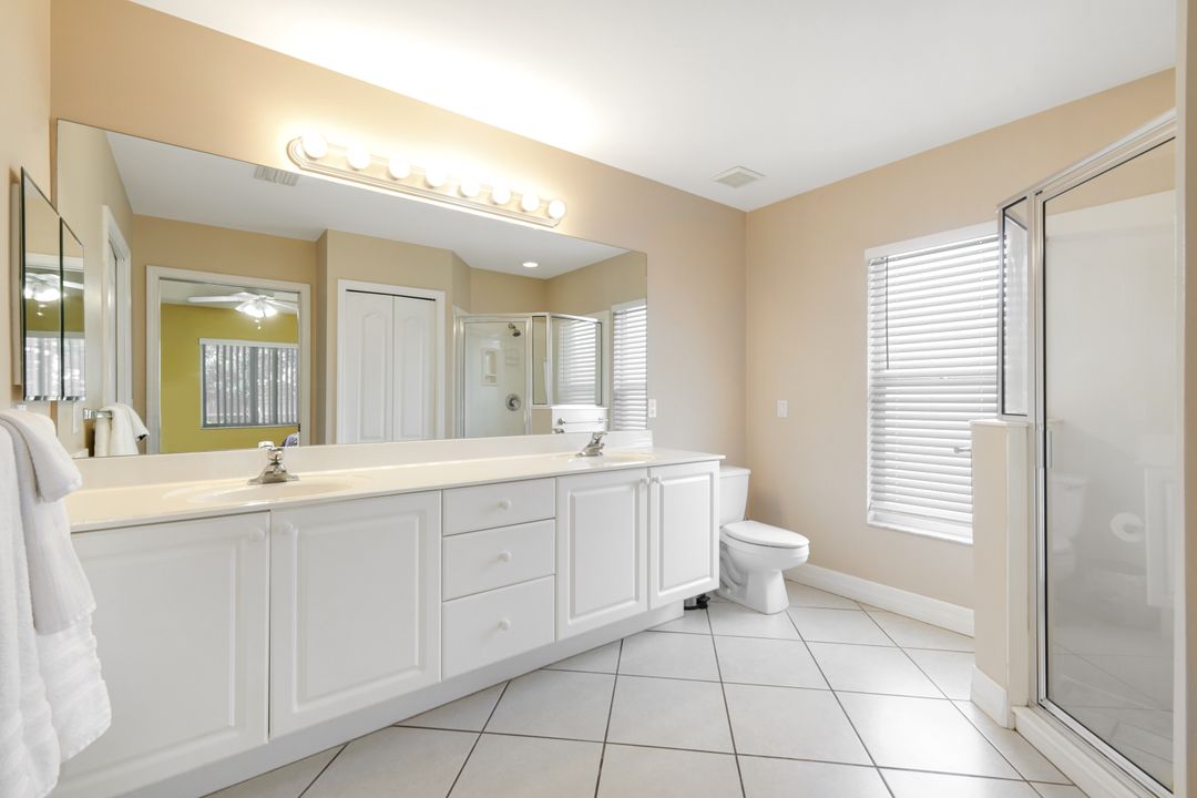 765 101st Ave N, Naples, FL 34108
