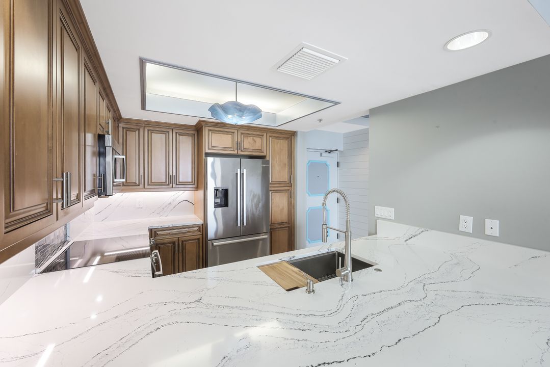 100 N Collier Blvd #PH7, Marco Island, FL 34145