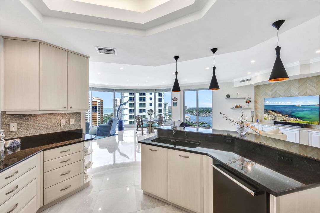4151 Gulf Shore Blvd N #1604, Naples, FL 34103