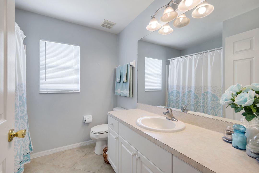 405 NW 18th Ave, Cape Coral, FL 33993