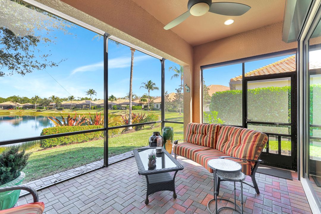 9142 Isla Bella Cir, Bonita Springs, FL 34135