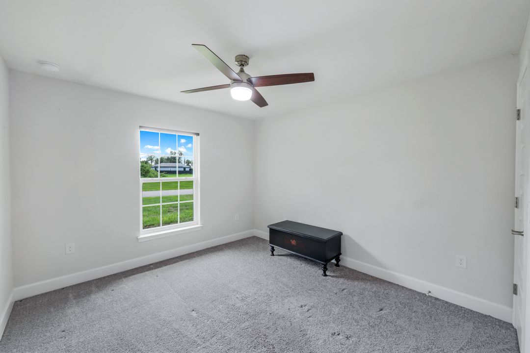 3457 NE 18th Pl, Cape Coral, FL 33909