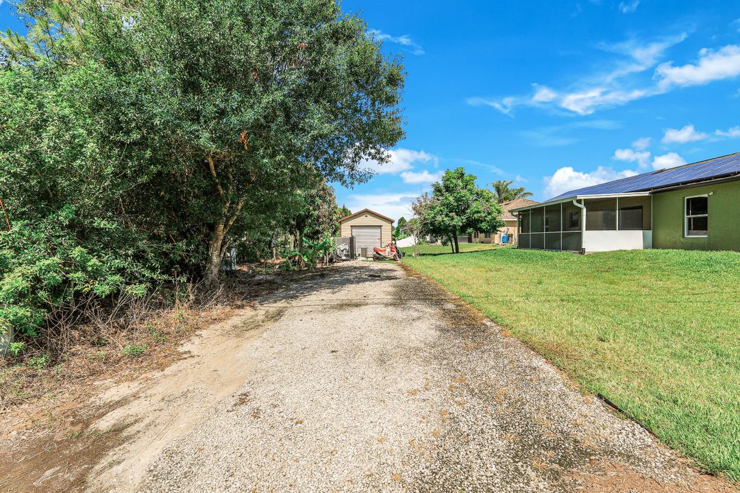 5201 4th St W, Lehigh Acres, FL 33971