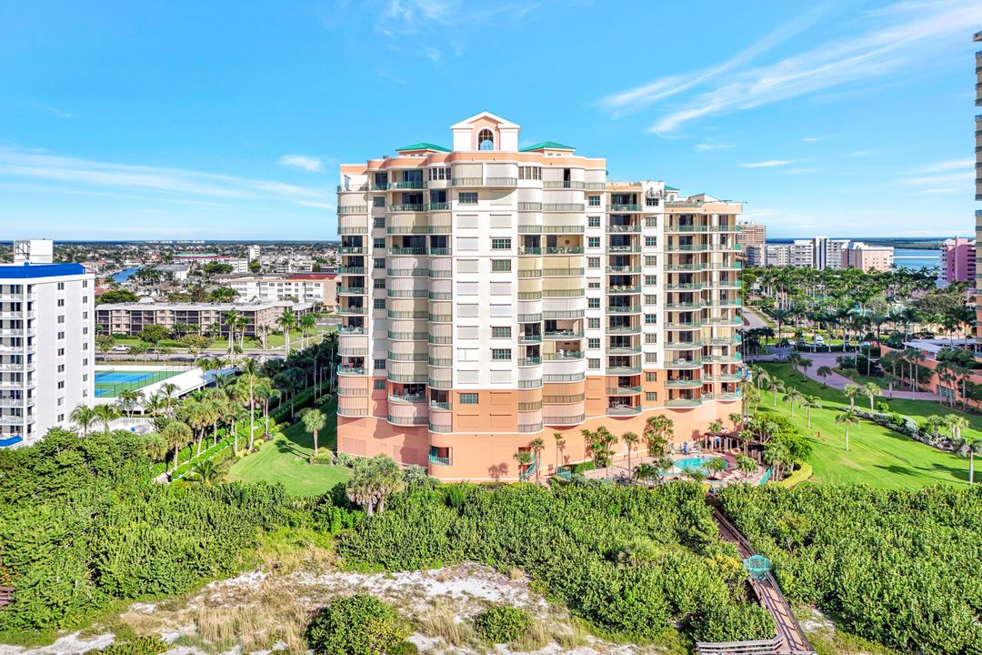 930 Cape Marco Dr #506, Marco Island, FL 34145