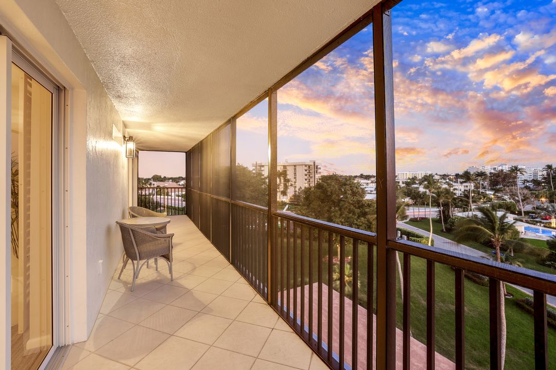 2170 Gulf Shore Blvd N #62W, Naples, FL 34102