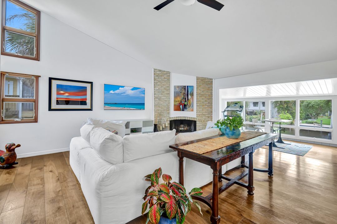 1600 Port Ave, Naples, FL 34104