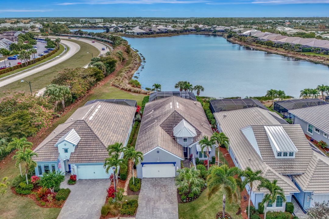 4905 Andros Dr, Naples, FL 34113