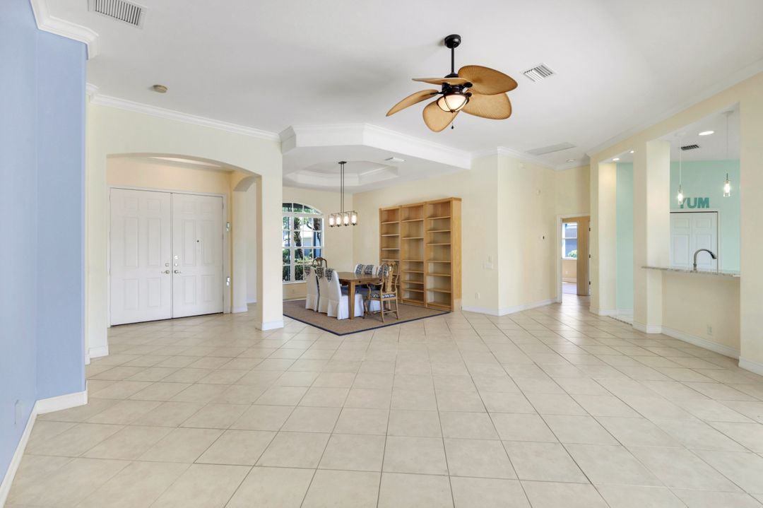 12570 Walden Run Dr, Fort Myers, FL 33913
