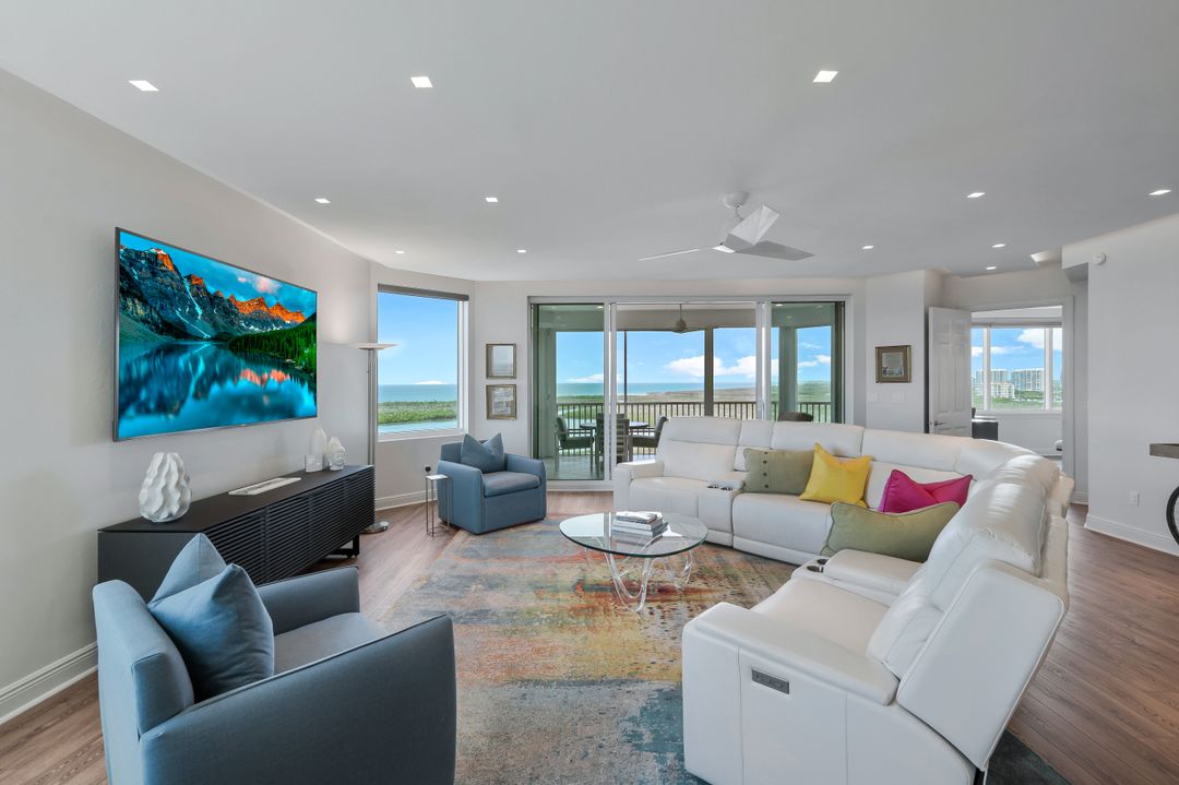 275 Indies Way #1701, Naples, FL 34110