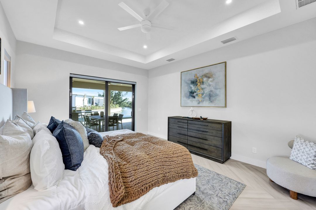 3220 NW 21st St, Cape Coral, FL 33993