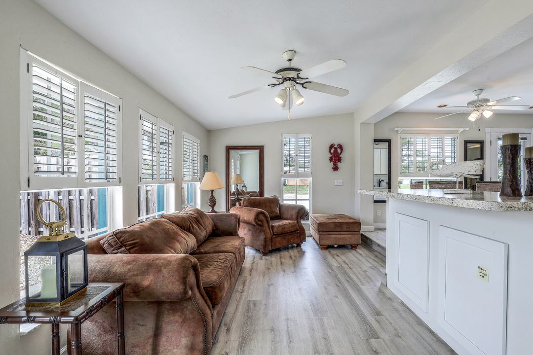 3758 12th St N, Naples, FL 34103