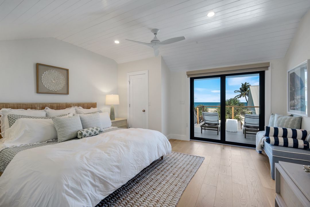 24 Beach Homes, Captiva, FL 33924