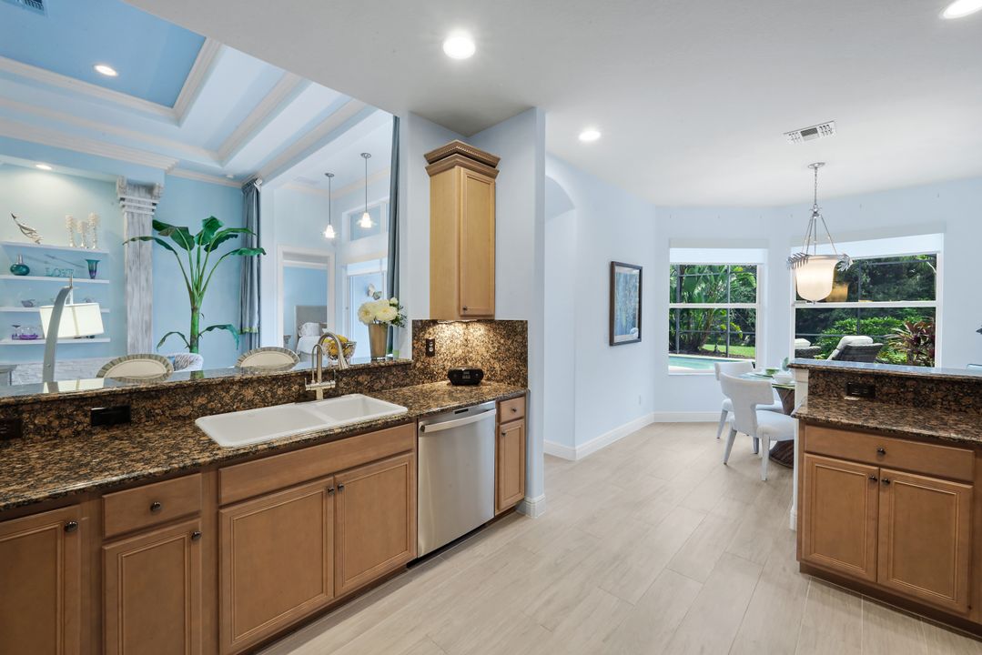 19736 Maddelena Cir, Fort Myers, FL 33967