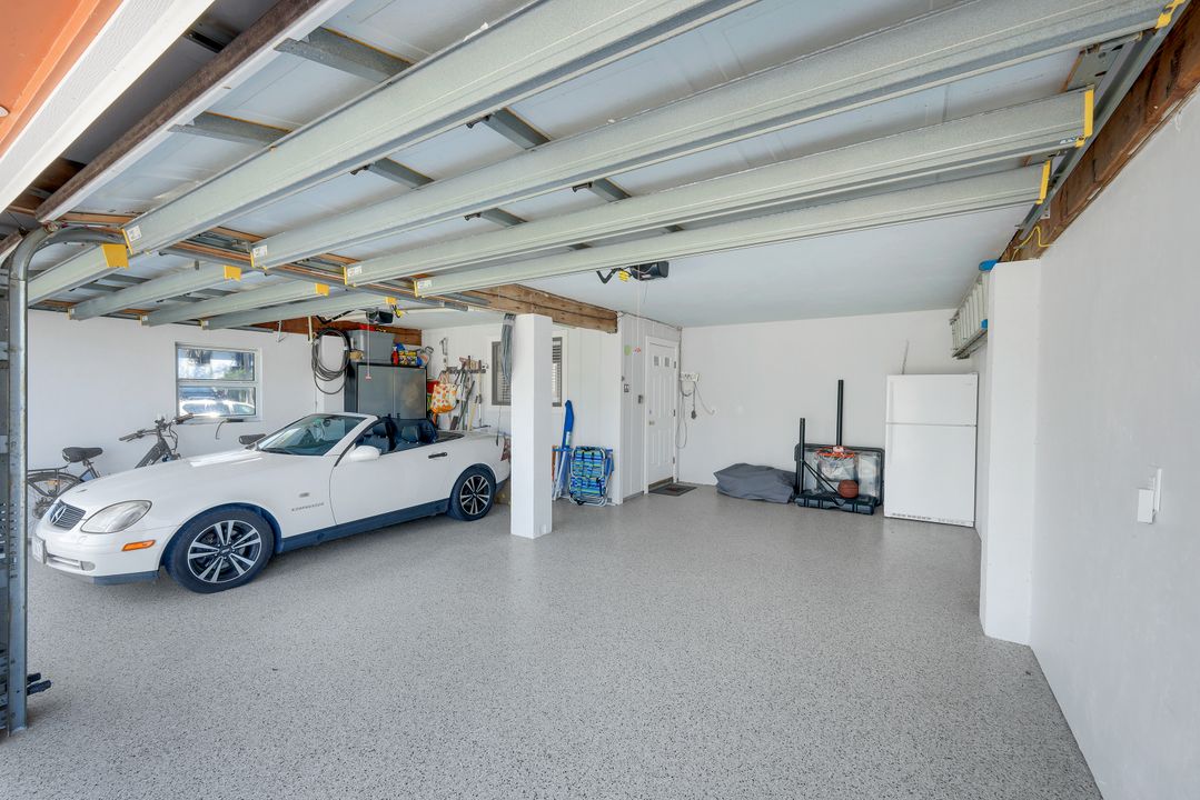 4741 Pembrooke Ln, Bonita Springs, FL 34134