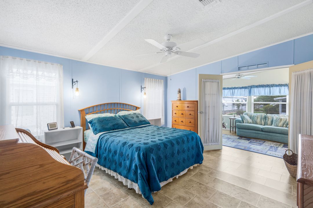 39 Umber Ct, Fort Myers, FL 33908