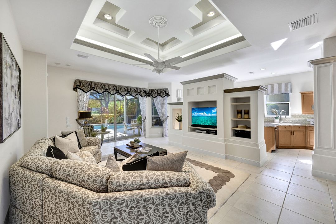 1769 Ivy Pointe Ct, Naples, FL 34109