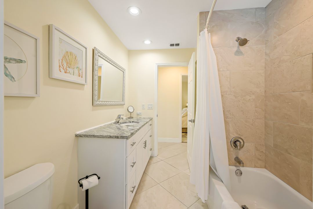 5032 Skyline Blvd, Cape Coral, FL 33914