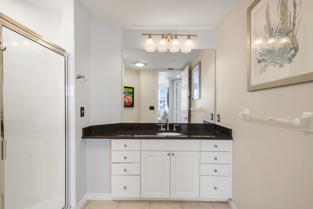 410 Flagship Dr #701, Naples, FL 34108