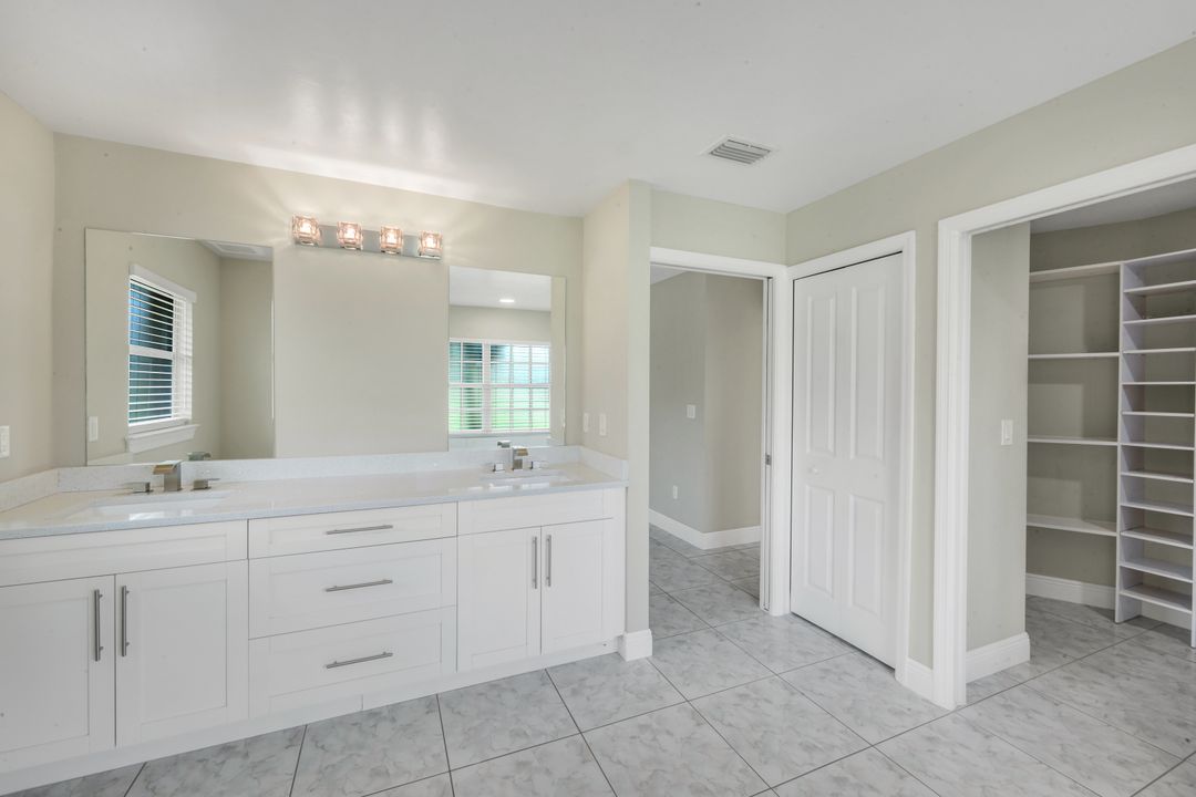 1795 Desoto Blvd S, Naples, FL 34117