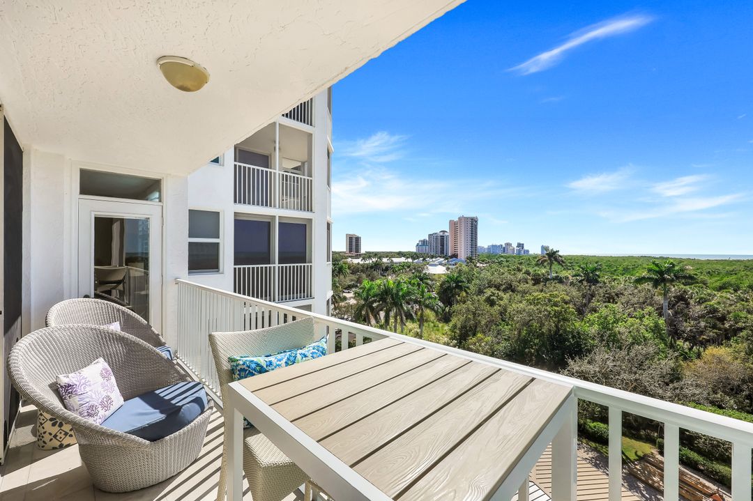 6361 Pelican Bay Blvd #503, Naples, FL 34108