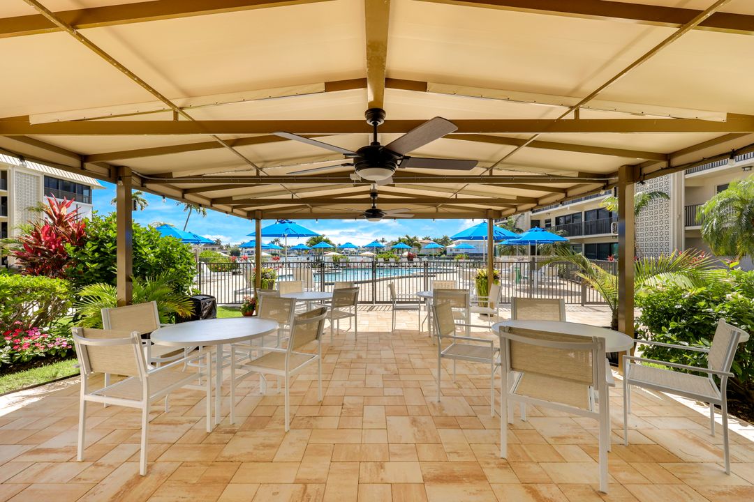 3200 Gulf Shore Blvd N #112, Naples, FL 34103