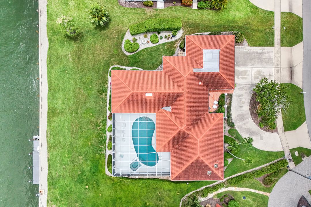 1268 Laurel Ct, Marco Island, FL 34145