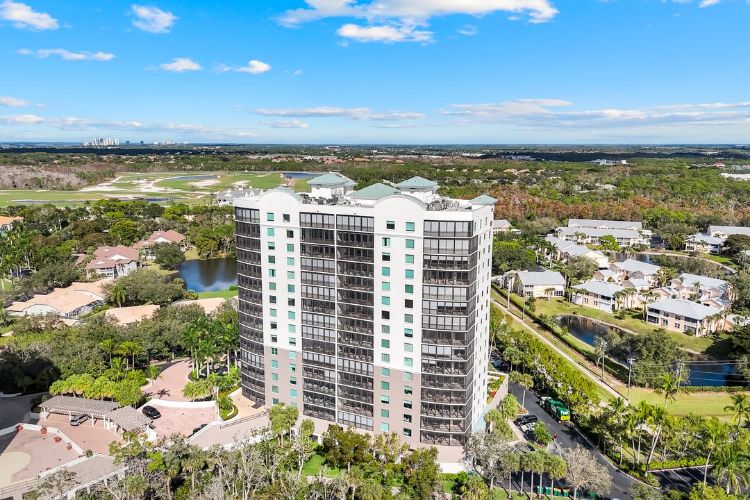455 Cove Tower Dr #902, Naples, FL 34110