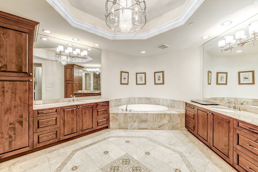 4851 Bonita Bay Blvd #1102, Bonita Springs, FL 34134