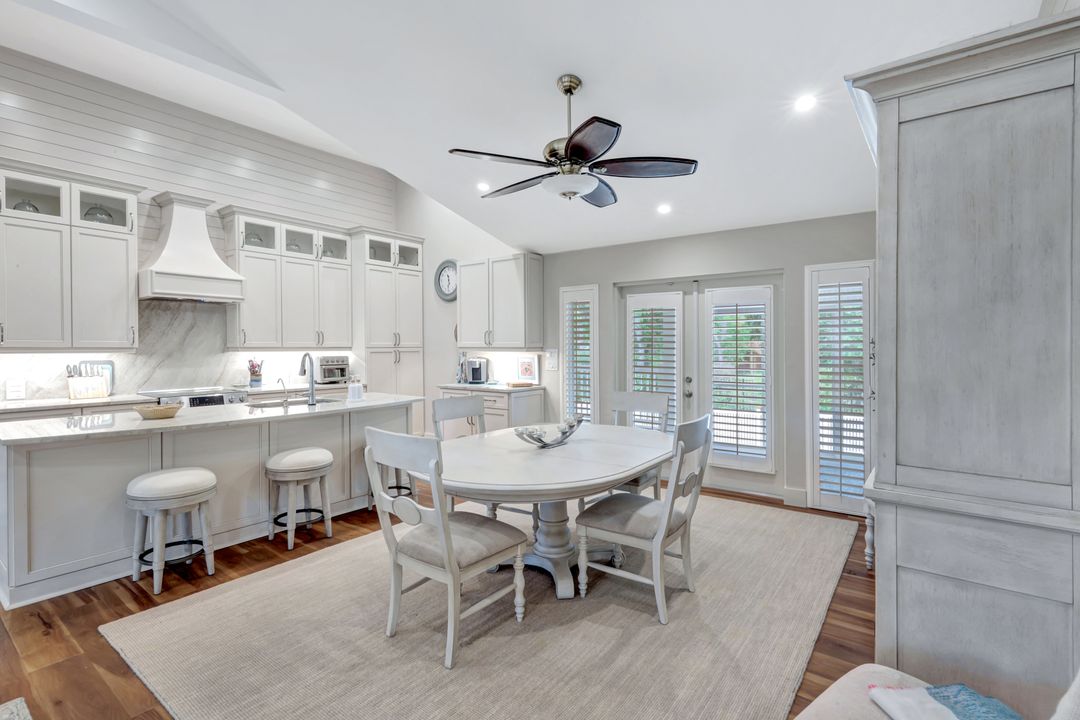 1874 Farm Trail, Sanibel, FL 33957
