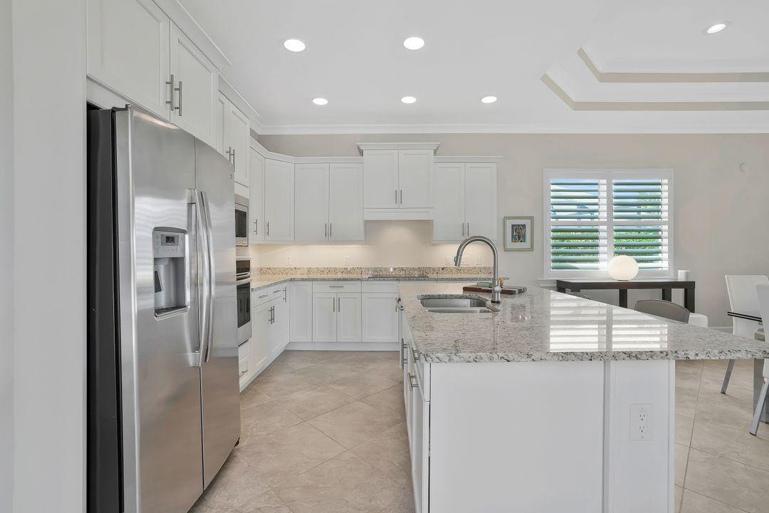 5167 Andros Dr, Naples, FL 34113