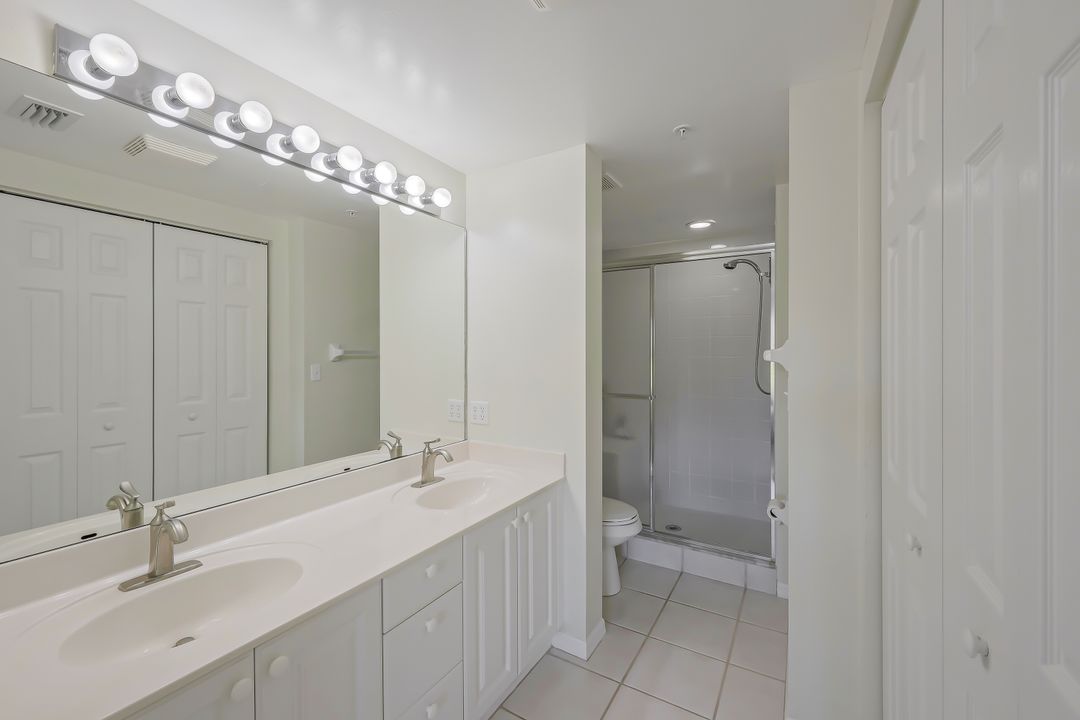 5035 Cedar Springs Dr #103, Naples, FL 34110