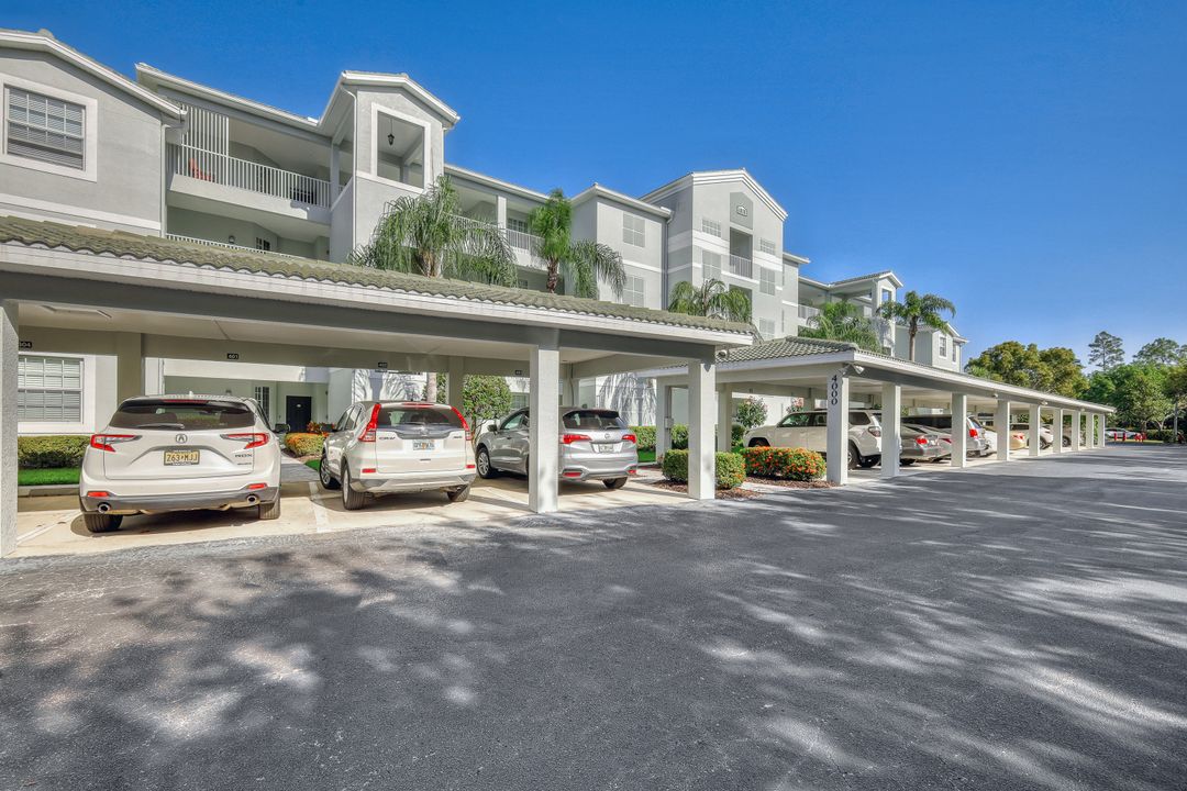 4000 Loblolly Bay Dr #302, Naples, FL 34114