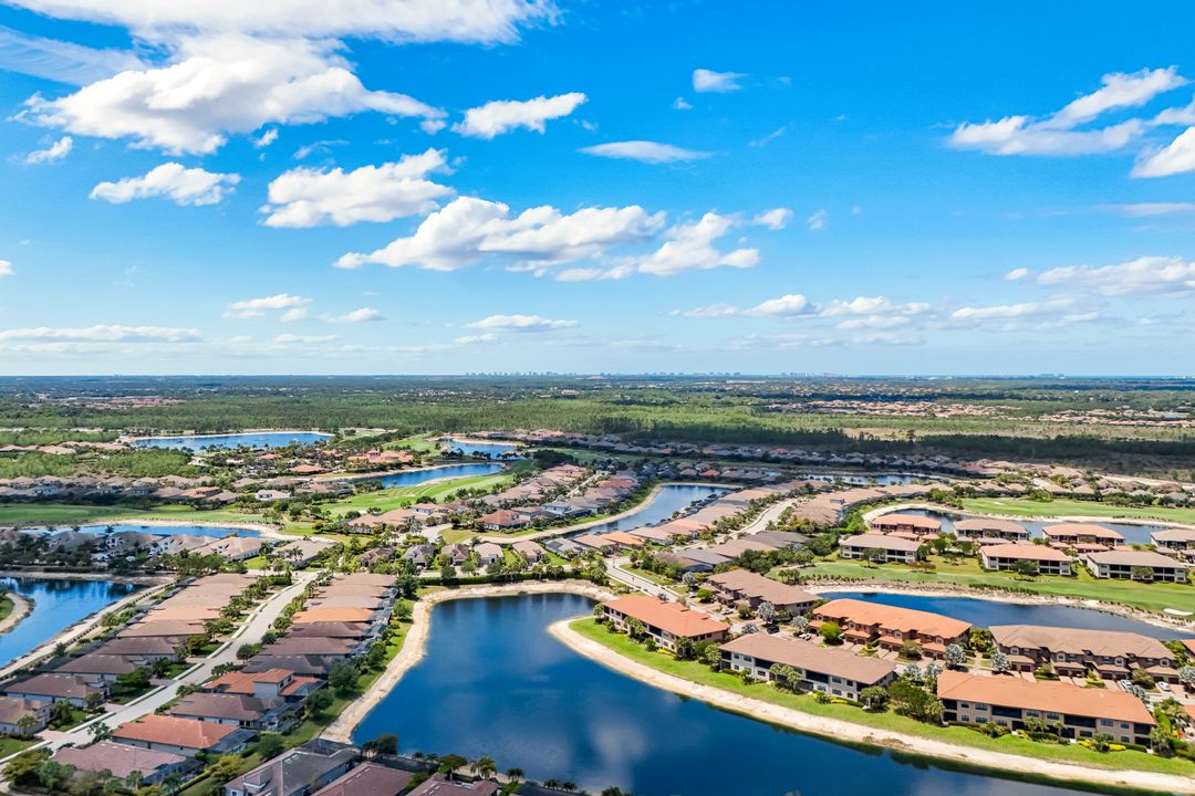 9684 Montelanico Loop #204, Naples, FL 34119