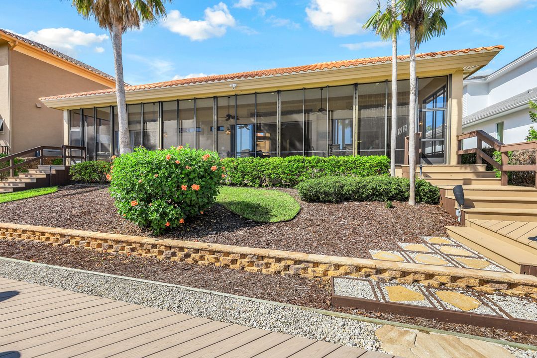 833 Swan Dr, Marco Island, FL 34145