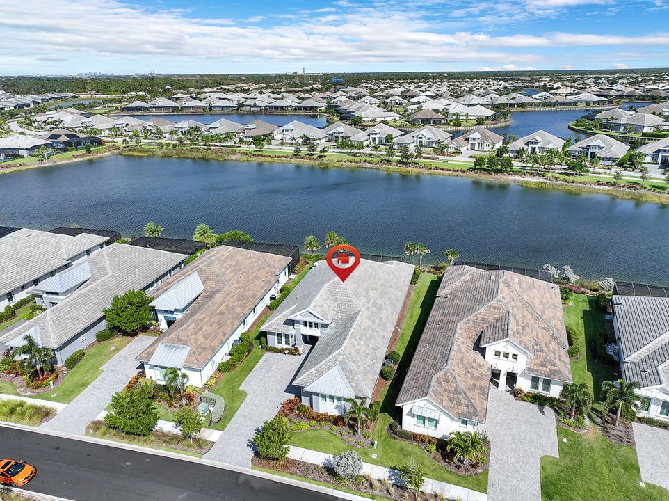 6177 Megans Bay Dr, Naples, FL 34112